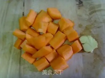 Make Porridges and pig bones step 1