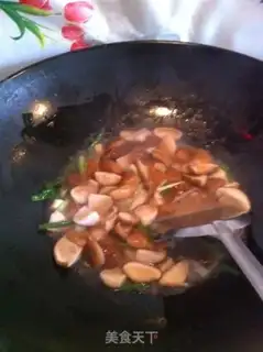 Make Fresh mushroom fried meat step 4