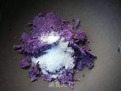 Make Rose potato pie step 1