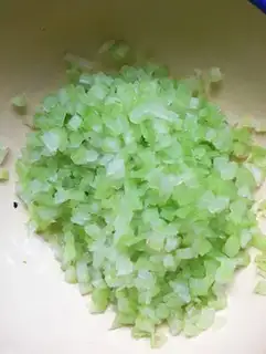 Make Celery and pork dumplings step 2