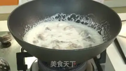 Make Coconut-juice chicken step 3