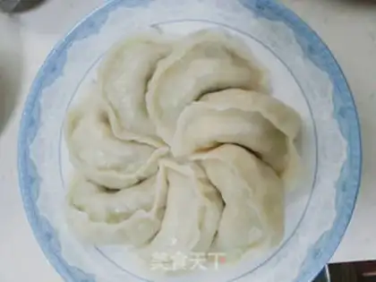 Make Celery and pork dumplings step 13
