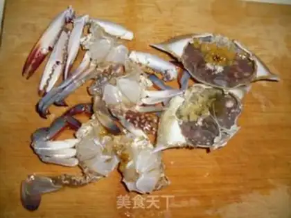 Make Curry eggs and crabs step 1