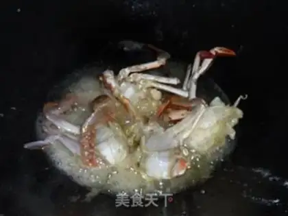 Make Curry eggs and crabs step 4