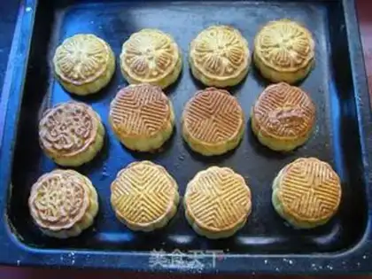 Make The grapefruit moon cake step 8