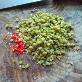 Make Sour bean omelet step 1
