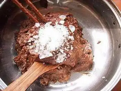 Make Sioux date moon cake step 1