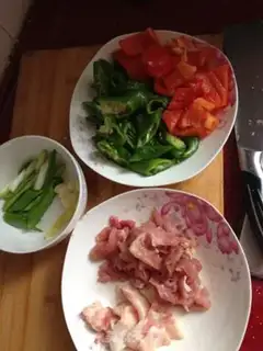 Make Chili fried meat step 1