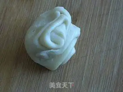Make Sioux date moon cake step 11
