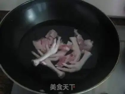 Make Cold chicken feet step 1