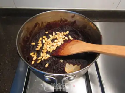 Make Sioux pretzels step 12