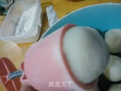 Make Ice mooncake step 16