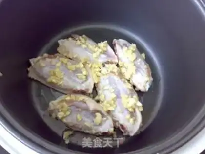 Make Garlic chicken on the wing step 5