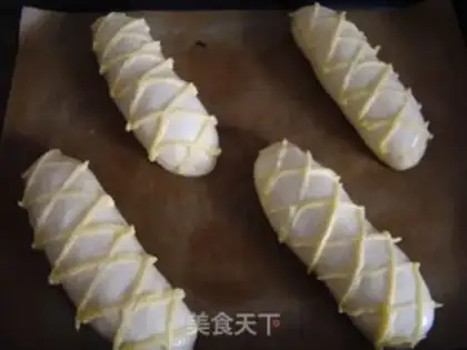 Make Olive-shaped souffle bread step 12