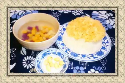 Make A silver spoon of colored white fruit step 0