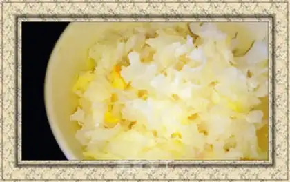 Make A silver spoon of colored white fruit step 1