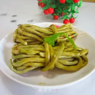 Make Pickle bean horns step 4