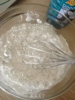 Make A emptiness of a double moon cake step 1