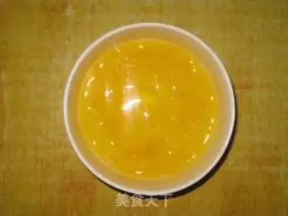 Make Fishball fried eggs step 2