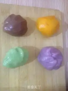 Make A emptiness of a double moon cake step 6