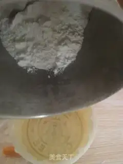 Make A emptiness of a double moon cake step 9