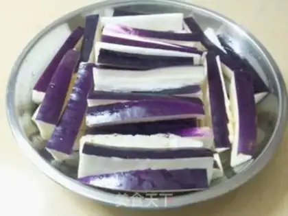 Make Meat and eggplant step 0