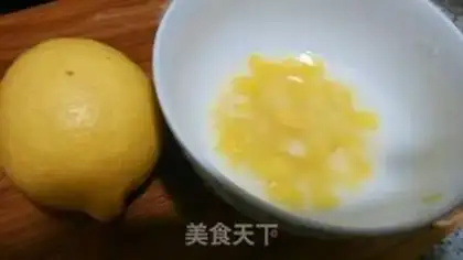 Make Lemonade makes chicken wings step 1