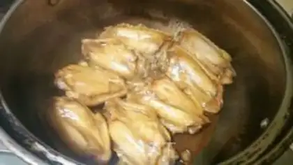 Make Lemonade makes chicken wings step 3