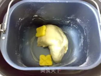 Make Honeybread fort step 1