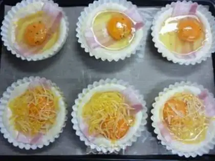 Make Egg bacon bread step 4