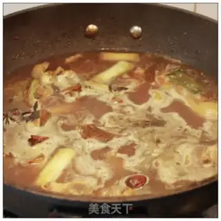 Make Five fragrance roasted pig hoof step 5