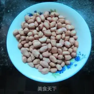 Make Skinless peanut rice step 0