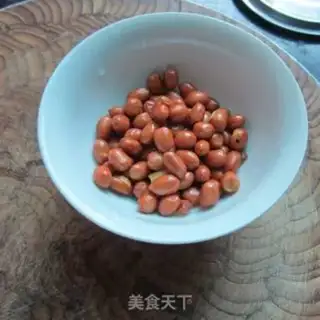 Make Skinless peanut rice step 2