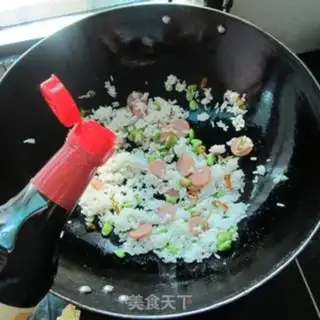 Make Meat and sausage fried rice step 4
