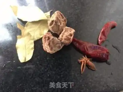 Make Plum saline peanuts step 1