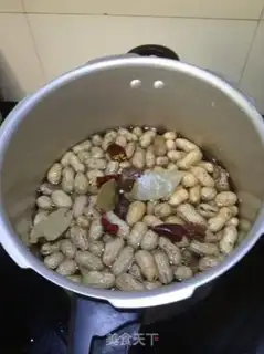 Make Plum saline peanuts step 2