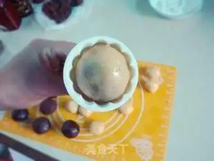 Make Rose Bean Mooncake step 6