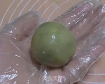 Make Psychic mooncake step 6