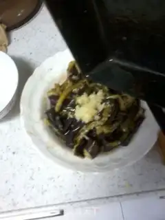 Make The cold hand tore the eggplant step 6