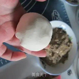 Make Peanut Bean Mooncake step 3