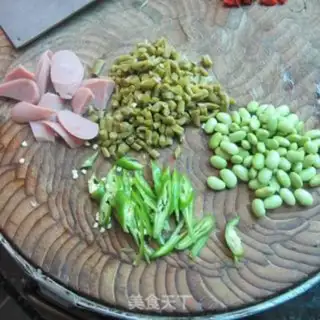 Make Pickle ham sushi step 2