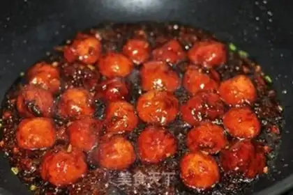 Make Roachballs step 8