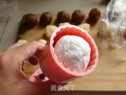 Make Ice mooncake step 10
