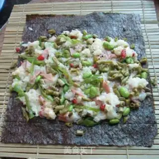 Make Pickle ham sushi step 6
