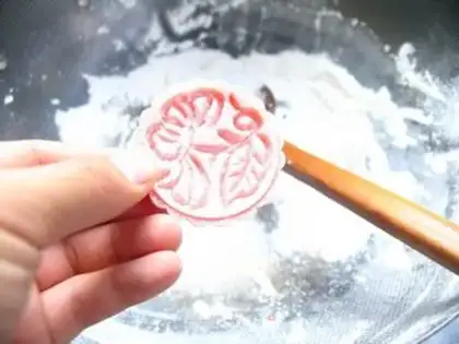 Make Corn-toe ice-cream mooncake step 11
