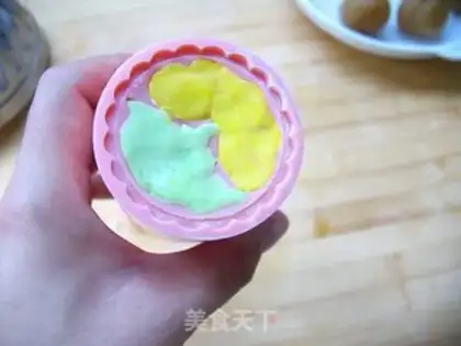 Make Corn-toe ice-cream mooncake step 12