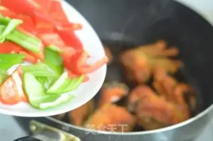 Make Spicy crabs step 7