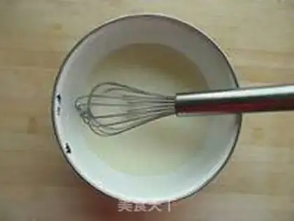 Make Chestnut ice cream mooncake step 7