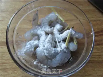 Make Tomato shrimp step 0