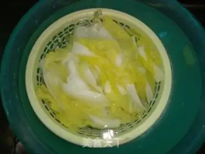 Make Medium sour cabbage step 3